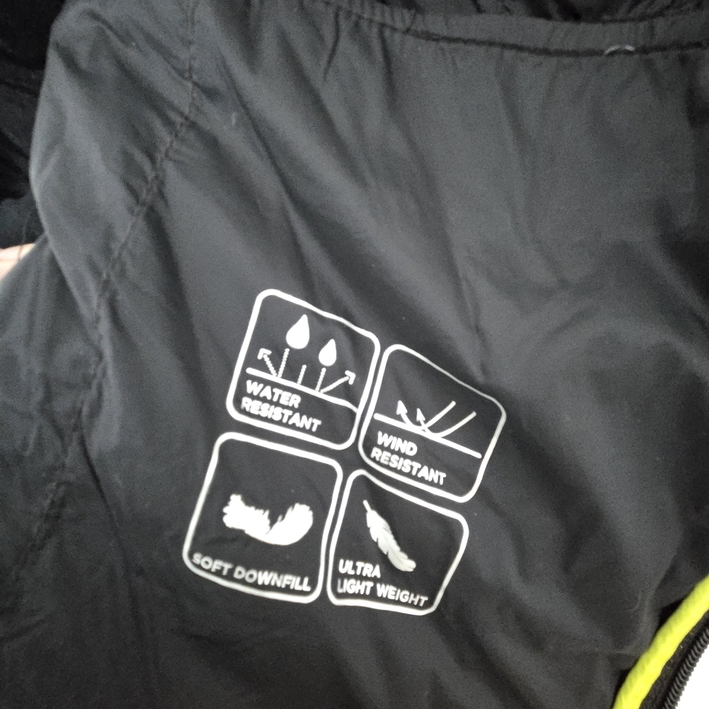 Body Glove Yellow and Black Men's Down Puffer Winter Vest Medium - Picture 4 of 8